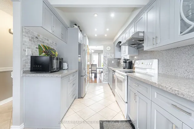 Additional property image - 17 Ashurst Cres