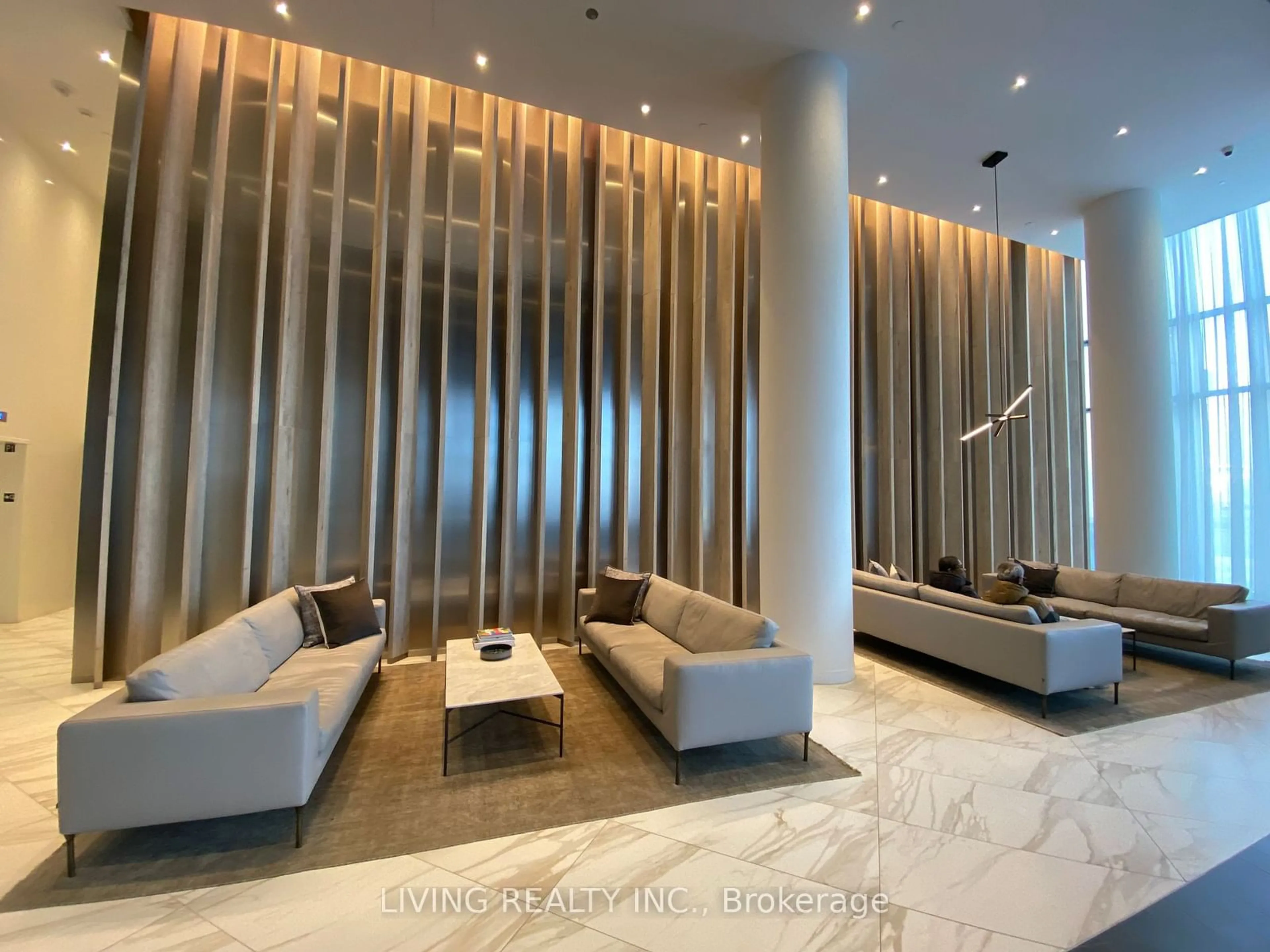 Lobby for 3900 Confederation Pkwy #5507, Mississauga Ontario M5B 0M3