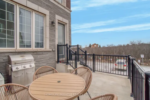 Additional property image - 2199 Lillykin St Unit 17