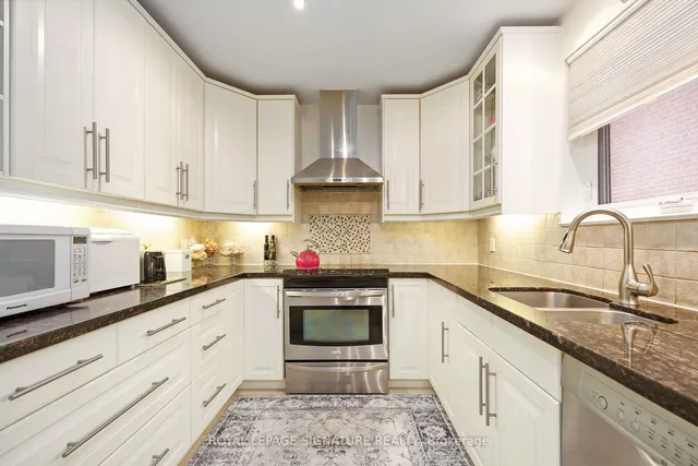 Additional property image - 41 Dixington Cres