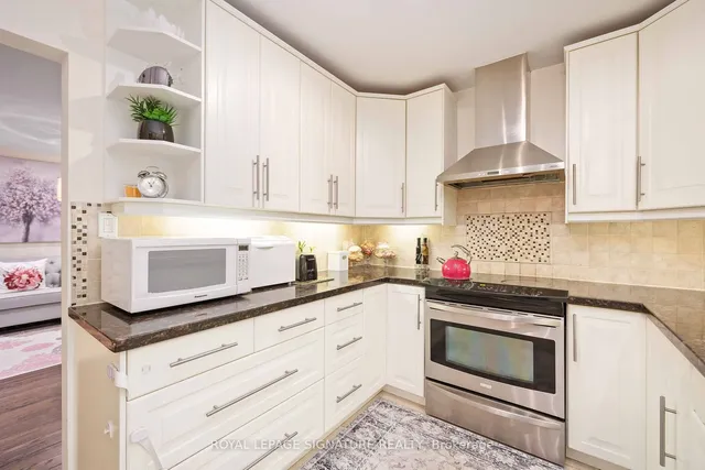 Additional property image - 41 Dixington Cres