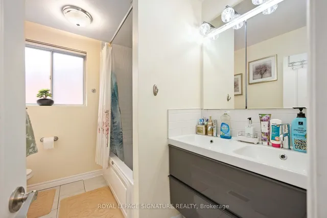 Additional property image - 41 Dixington Cres