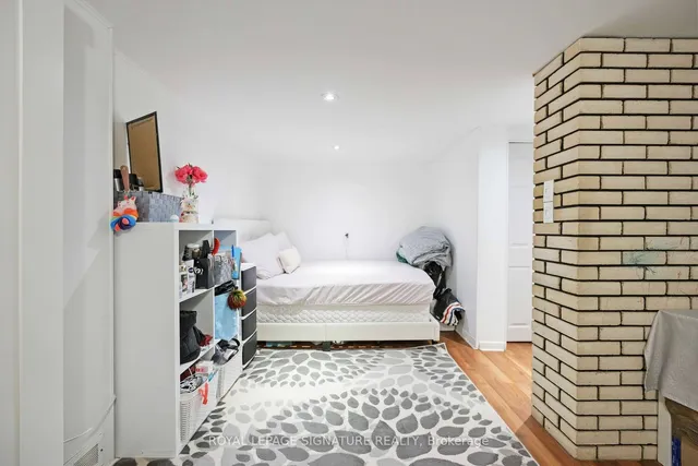 Additional property image - 41 Dixington Cres