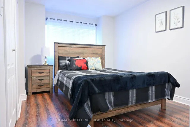 Additional property image - 73 Viceroy Cres