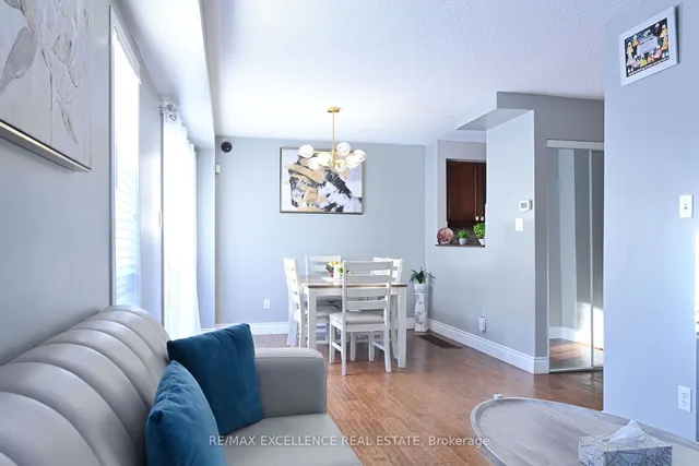 Additional property image - 73 Viceroy Cres