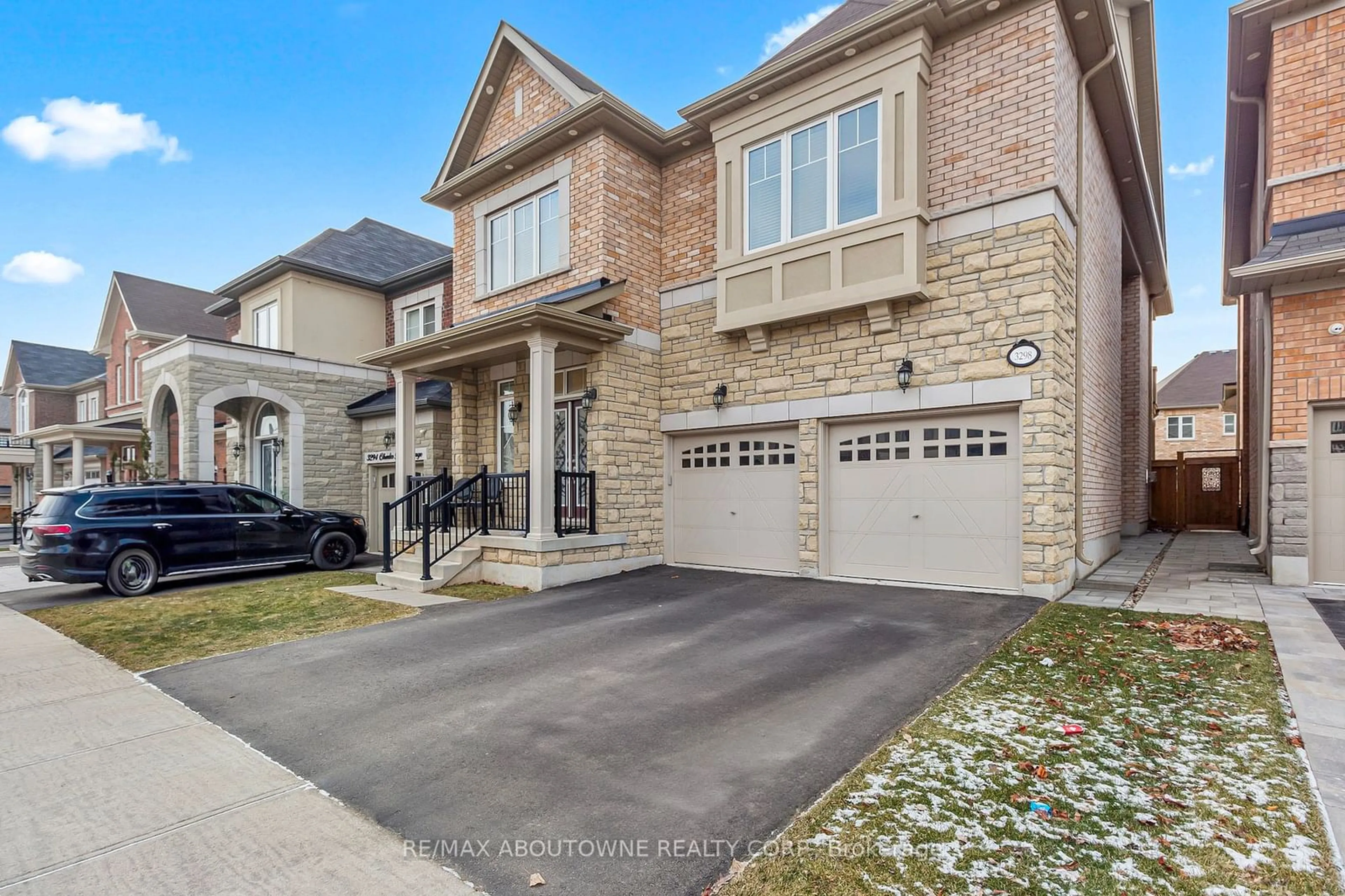 Home with brick exterior material, street for 3298 Charles Fay Pass, Oakville Ontario L6M 4J9