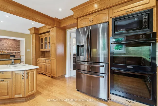 Additional property image - 2008 Grenville Dr