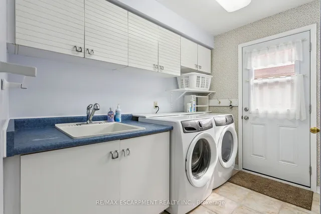 Additional property image - 2008 Grenville Dr