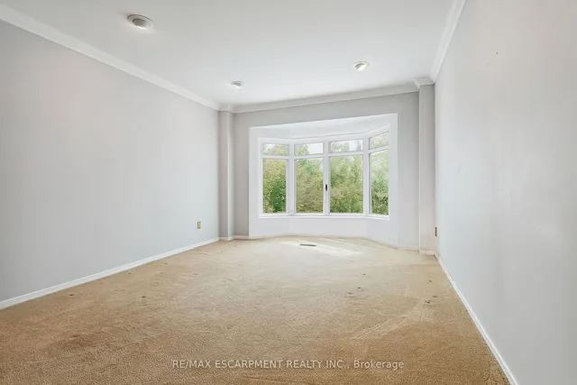 Additional property image - 2008 Grenville Dr