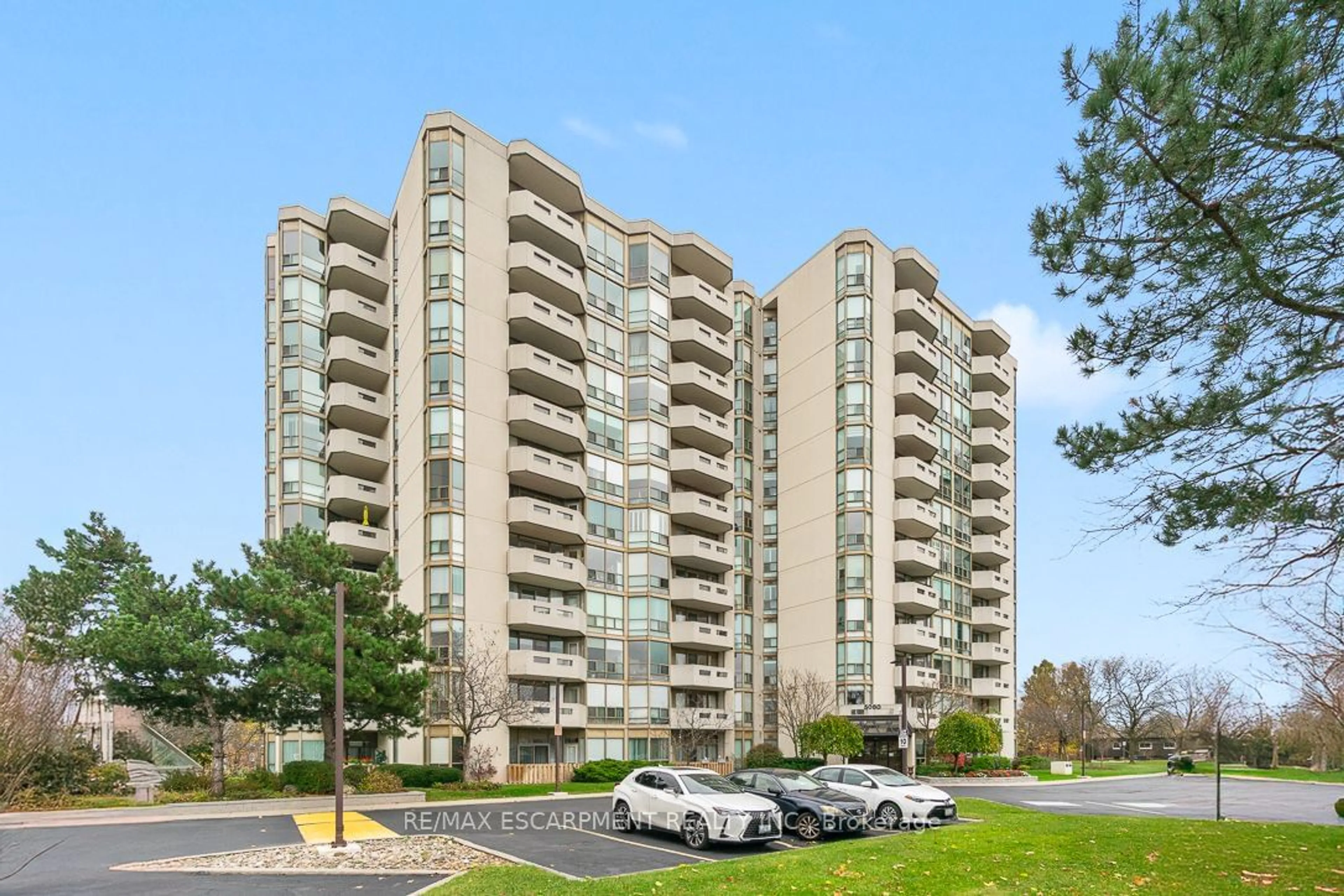 Unknown for 5080 Pinedale Ave #805, Burlington Ontario L7L 5V7