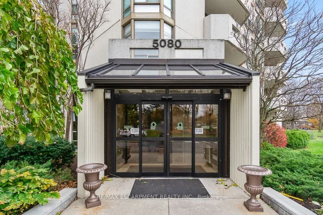 Additional property image - 5080 Pinedale Ave Unit 805