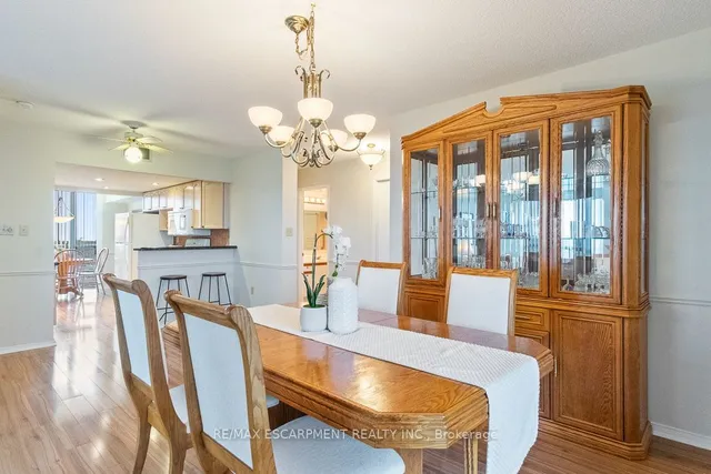 Additional property image - 5080 Pinedale Ave Unit 805