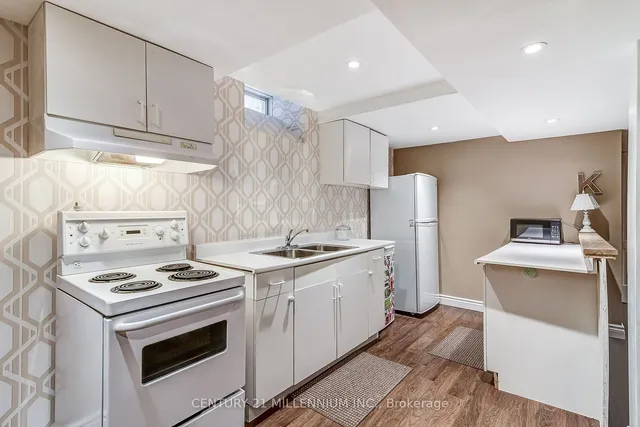 Additional property image - 6 Collingwood Ave