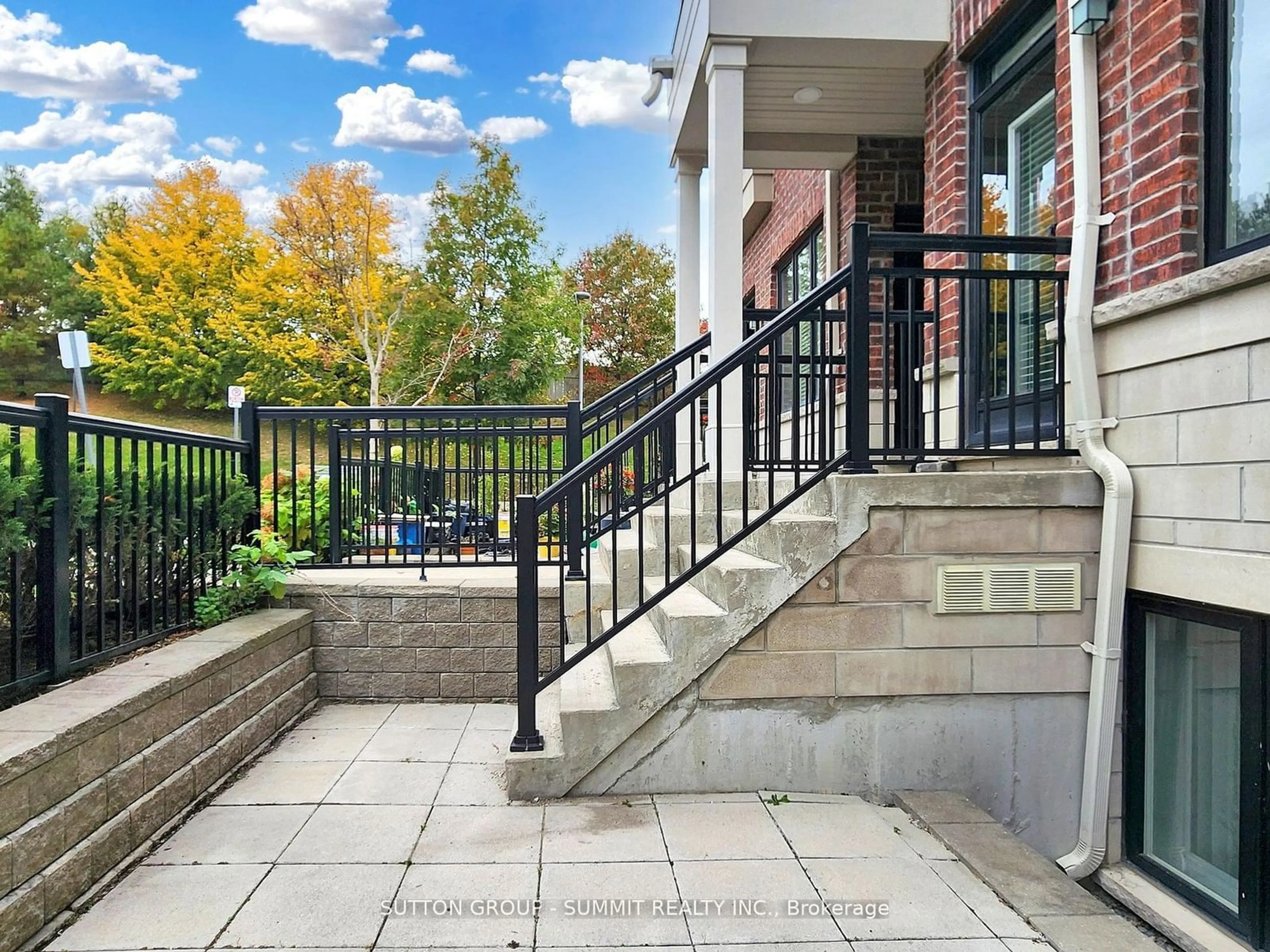 Patio, street for 30 Carnation Ave #93, Toronto Ontario M8V 0B8