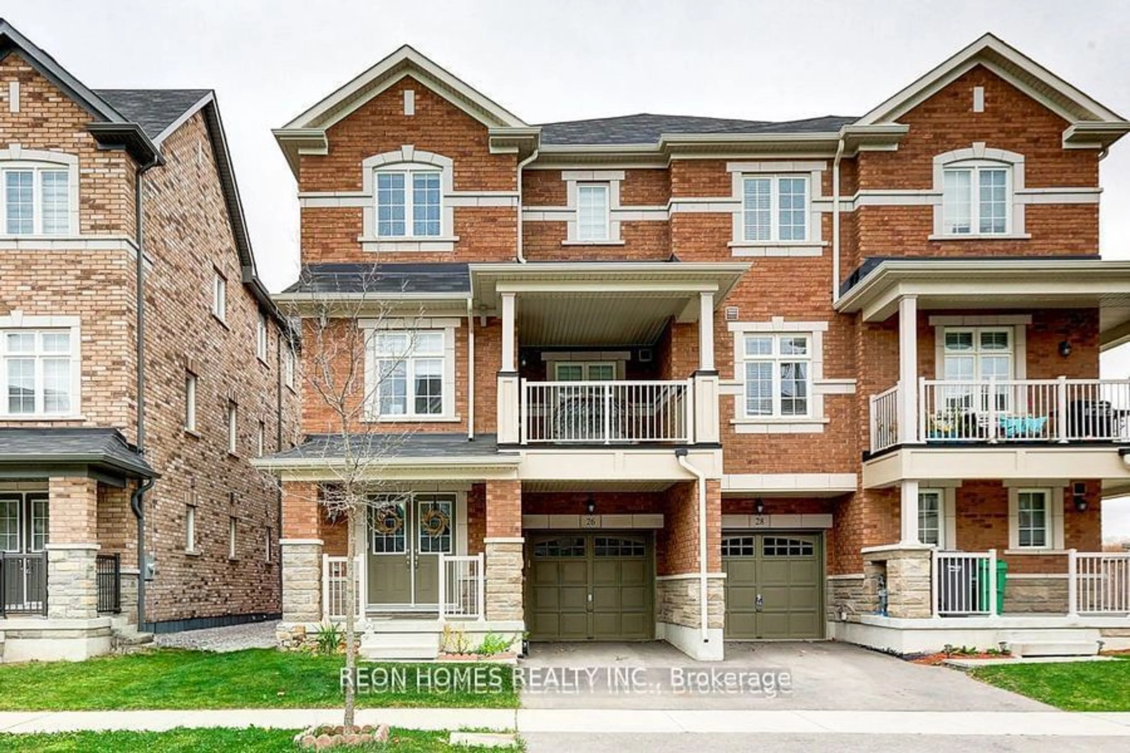 Home with brick exterior material, street for 26 Lowes Hill Circ, Caledon Ontario L7C 4H5