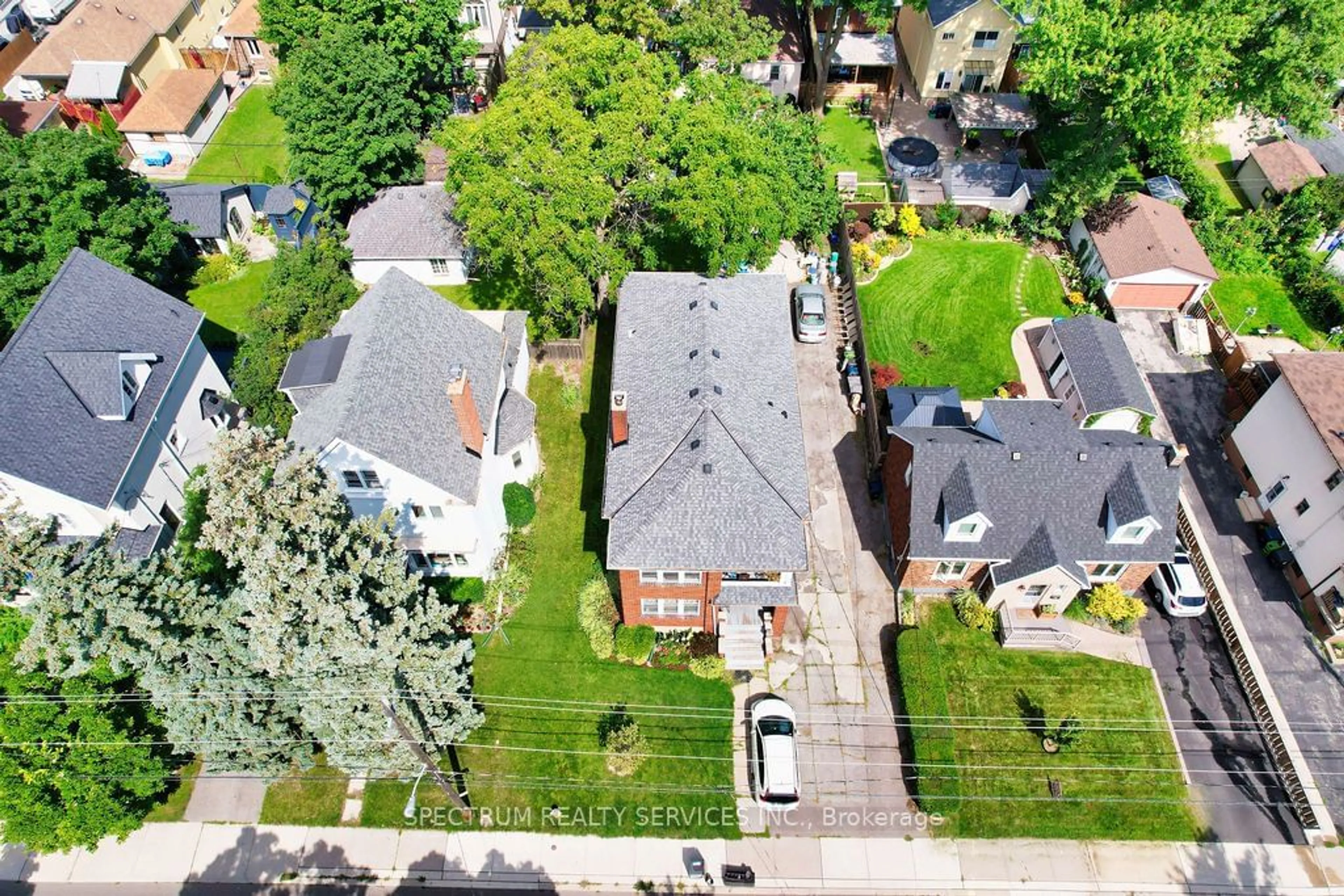 A pic from outside/outdoor area/front of a property/back of a property/a pic from drone, street for 78 Church St, Toronto Ontario M9N 1N3