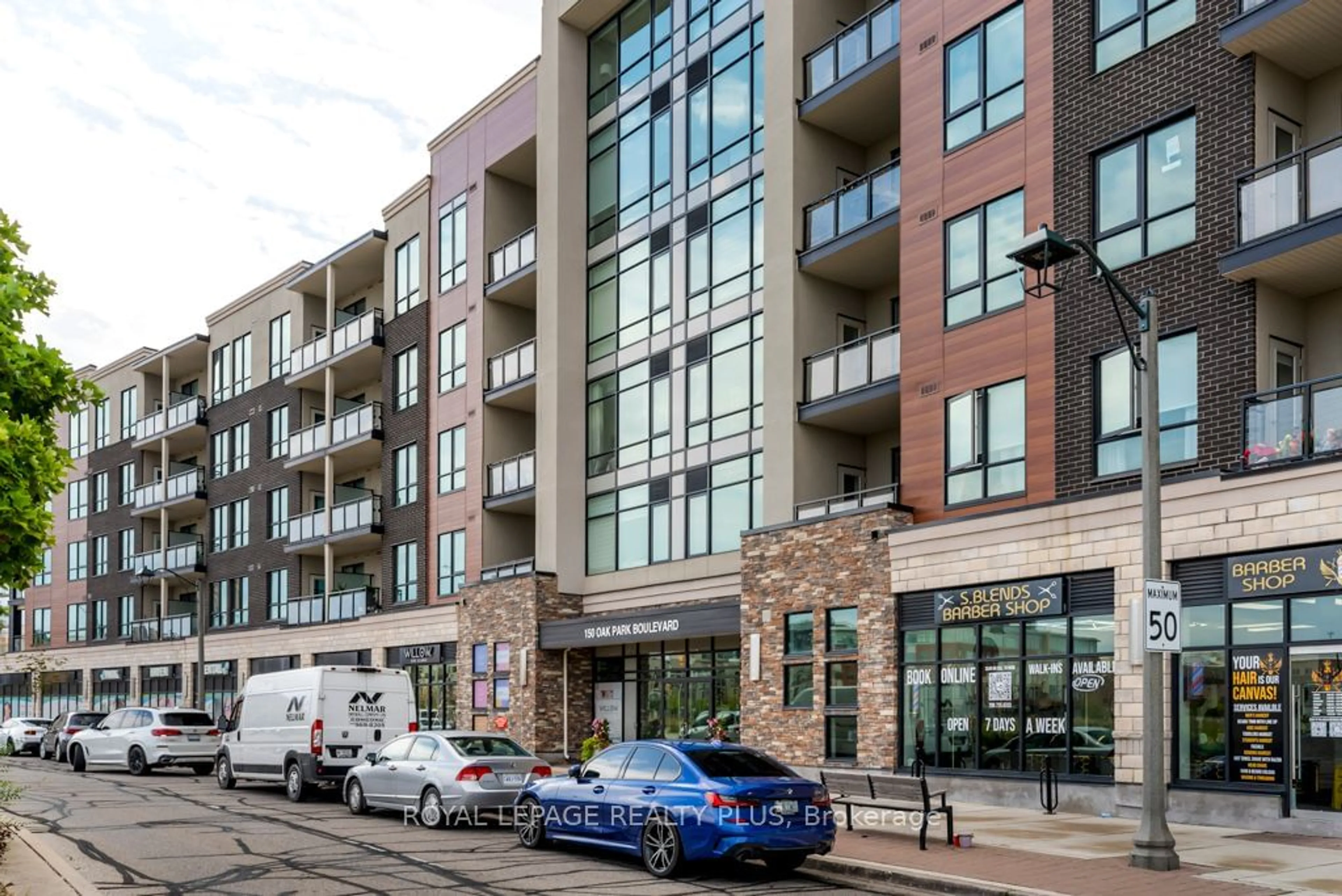 Patio, street for 150 Oak Park Blvd #514, Oakville Ontario L6P 3P2