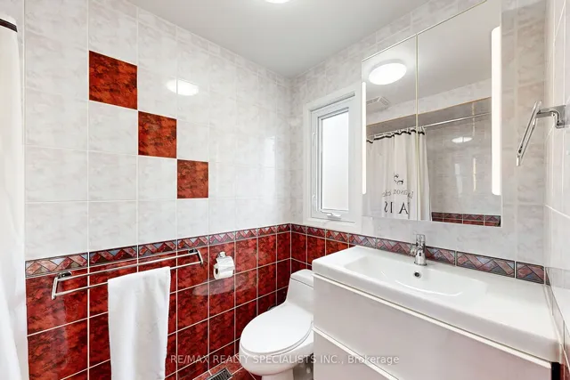 Additional property image - 39B Newington Cres