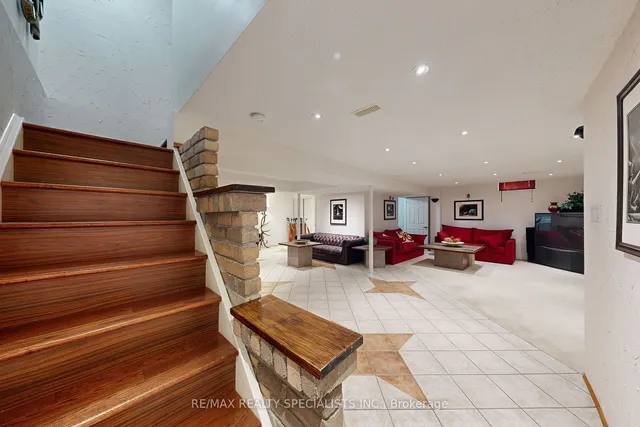 Additional property image - 39B Newington Cres