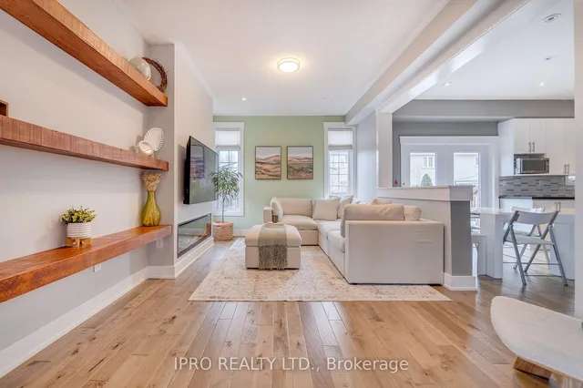 Additional image 32 of 1038 Laurier Ave