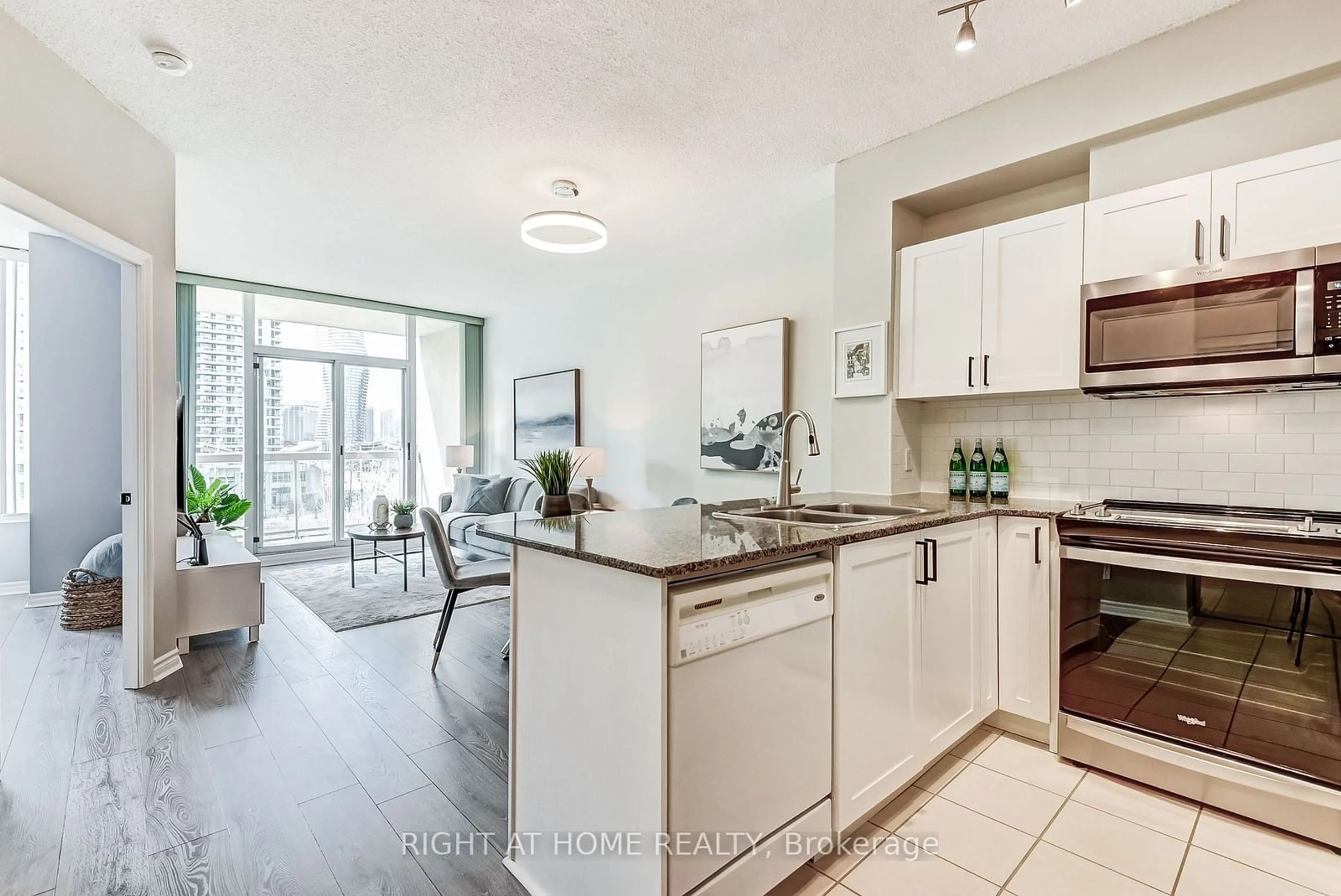 Open concept kitchen, unknown for 3504 Hurontario St #608, Mississauga Ontario L5B 0B9