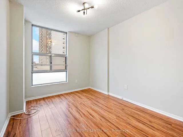 Additional image 29 of 15 Kensington Rd Unit 101