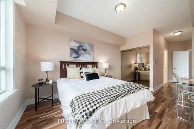 Additional property image - 70 Absolute Ave Unit 2606