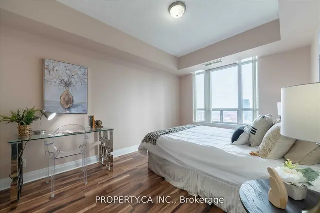 Additional property image - 70 Absolute Ave Unit 2606