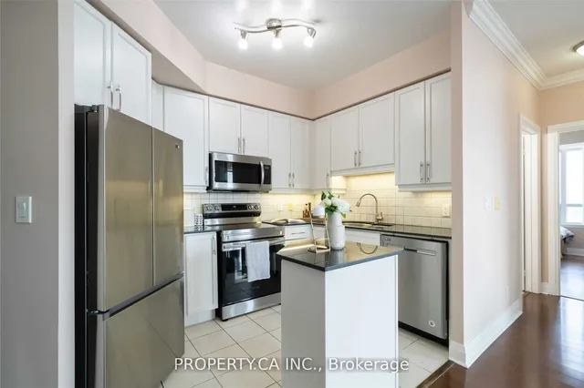 Additional property image - 70 Absolute Ave Unit 2606