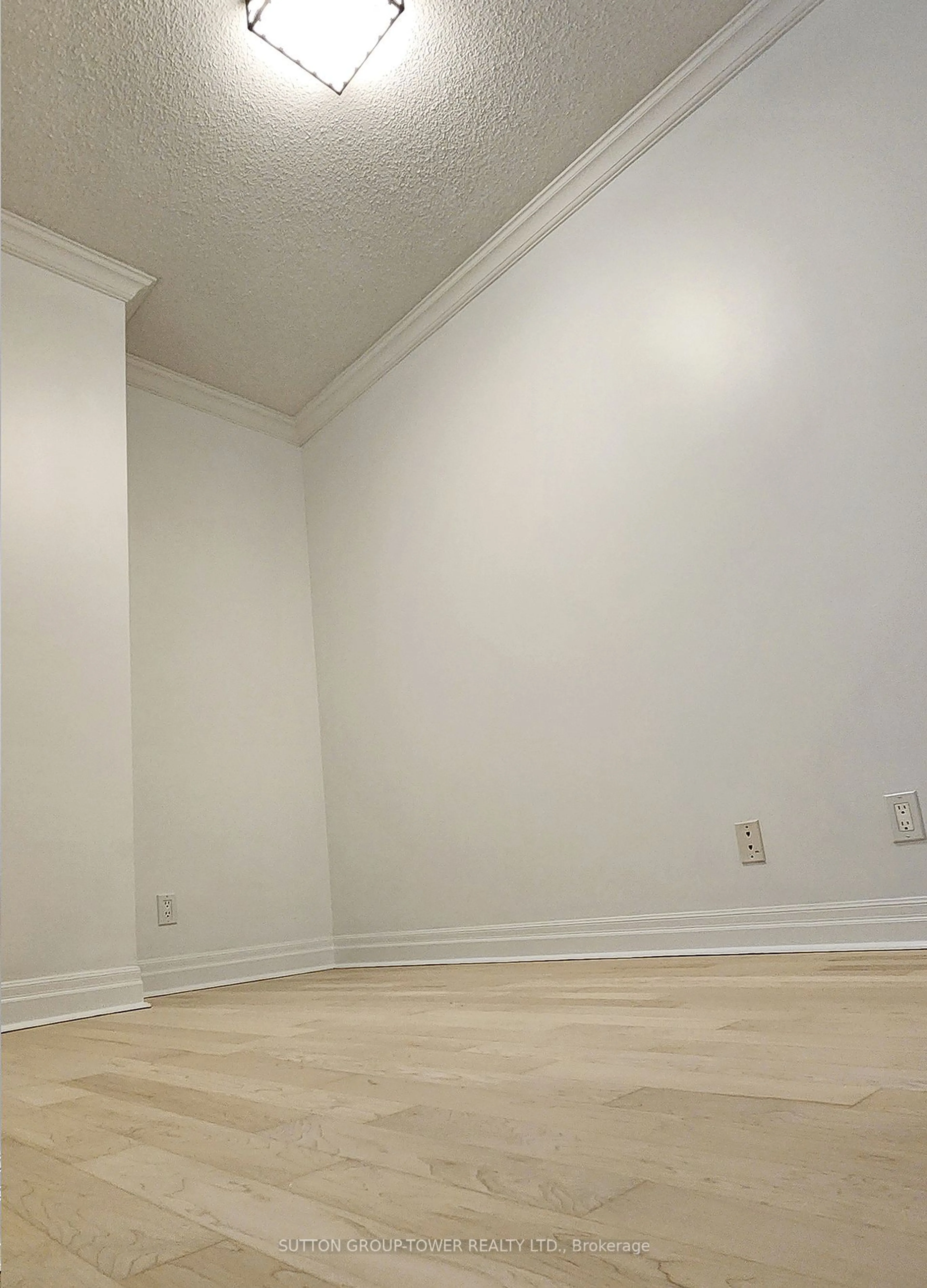 A pic of a room for 2121 Lakeshore Blvd #2205, Toronto Ontario M8V 4E9