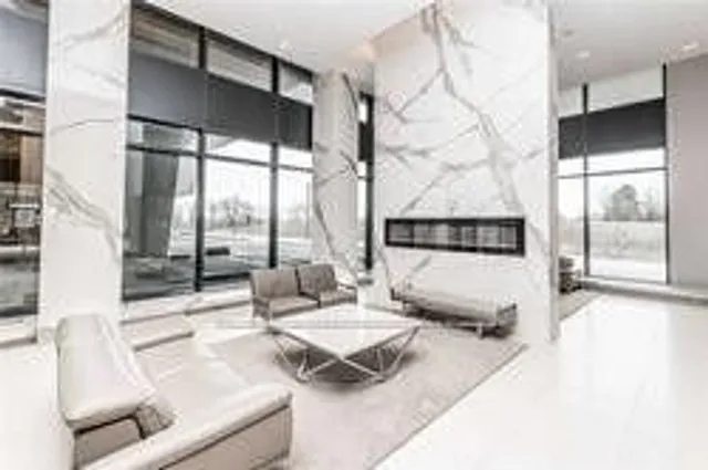 Additional property image - 30 shore breeze Dr Unit 5910