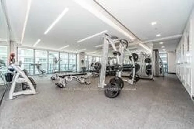 Additional property image - 30 shore breeze Dr Unit 5910
