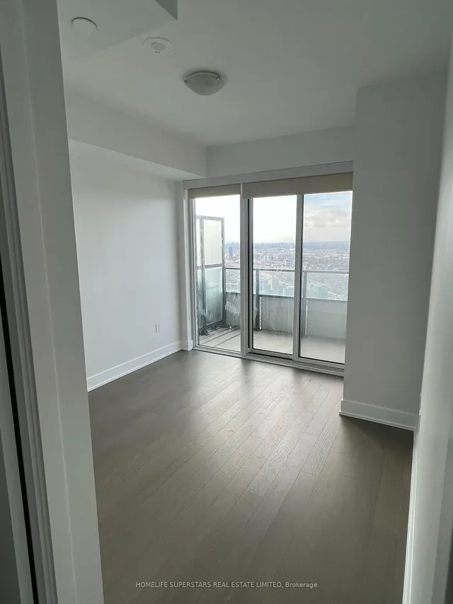 Additional property image - 30 shore breeze Dr Unit 5910