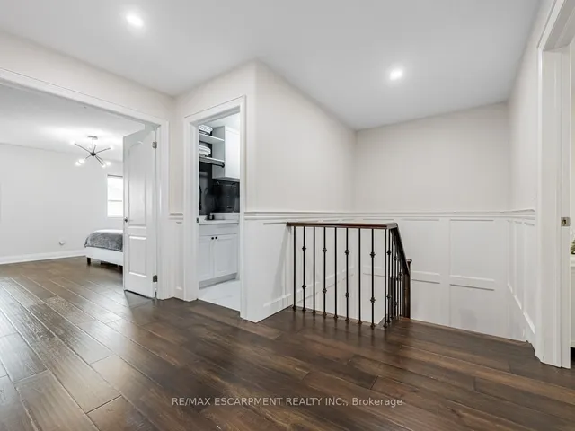 Additional property image - 4834 Columbus Dr