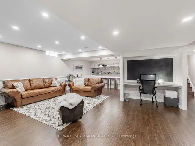 Additional property image - 4834 Columbus Dr
