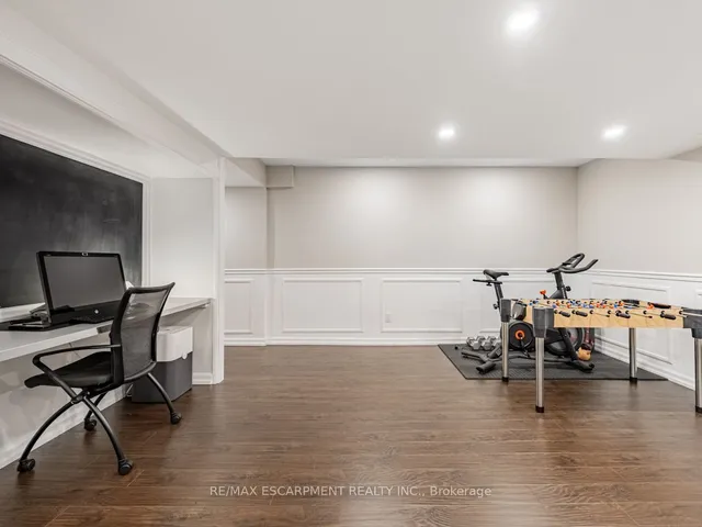 Additional property image - 4834 Columbus Dr