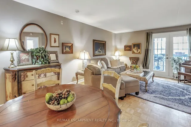Additional property image - 2030 Cleaver Ave Unit 213
