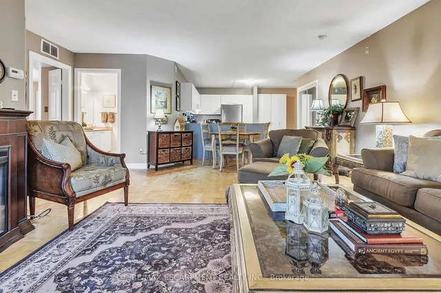 Additional property image - 2030 Cleaver Ave Unit 213