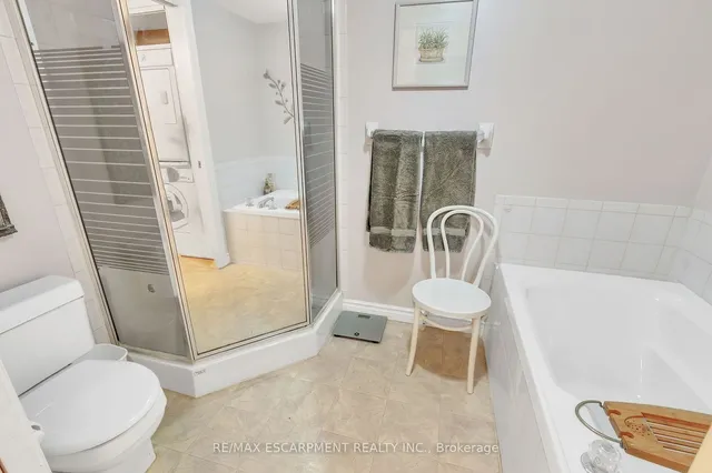 Additional property image - 2030 Cleaver Ave Unit 213