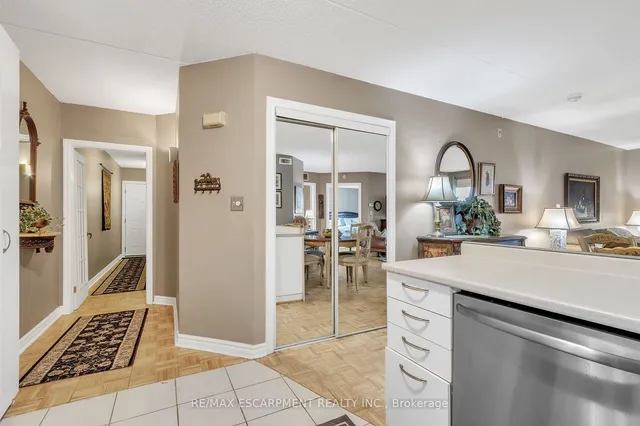 Additional property image - 2030 Cleaver Ave Unit 213