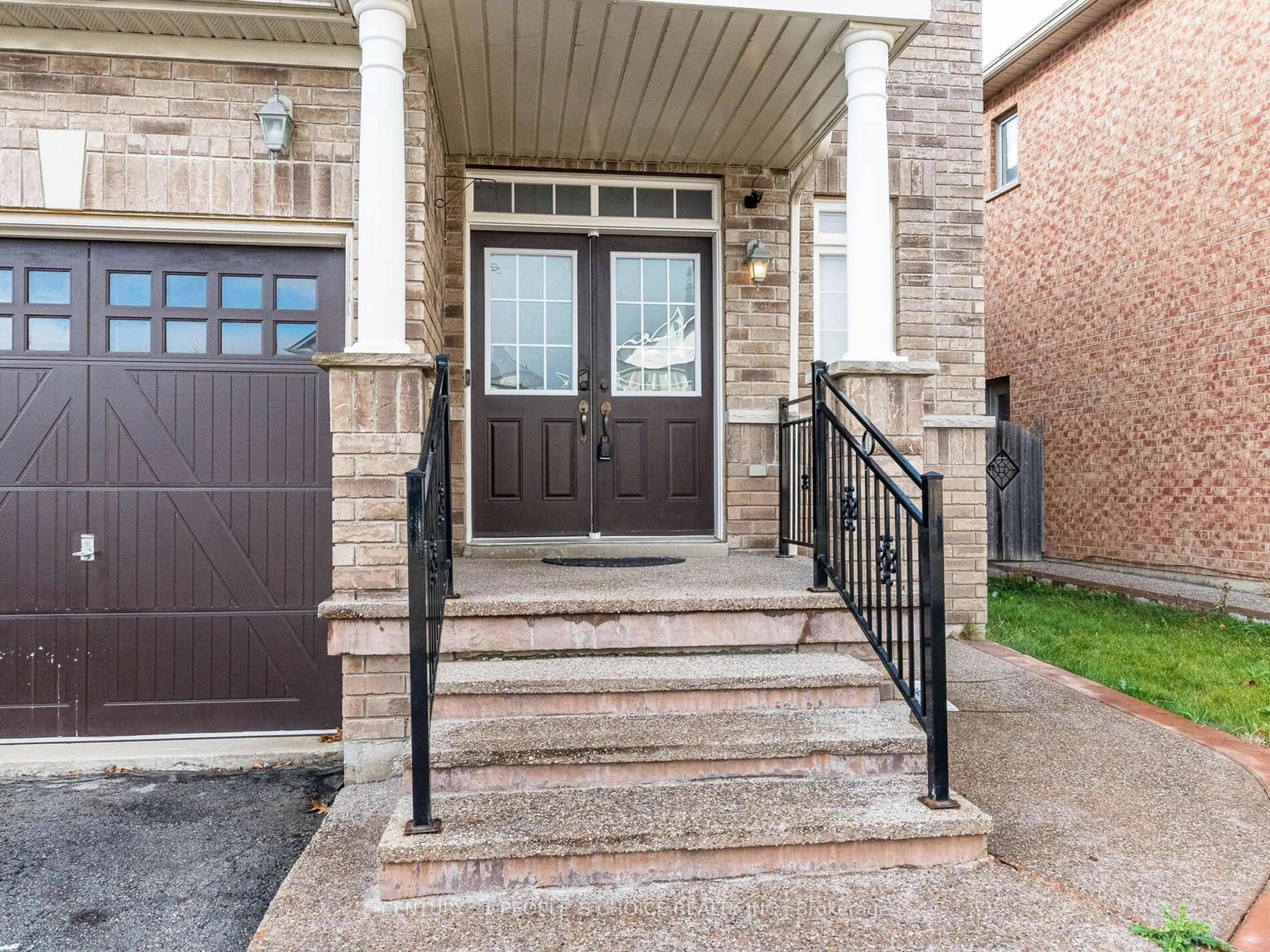 Home with brick exterior material, street for 44 Gardenbrooke Tr, Brampton Ontario L6P 3J3