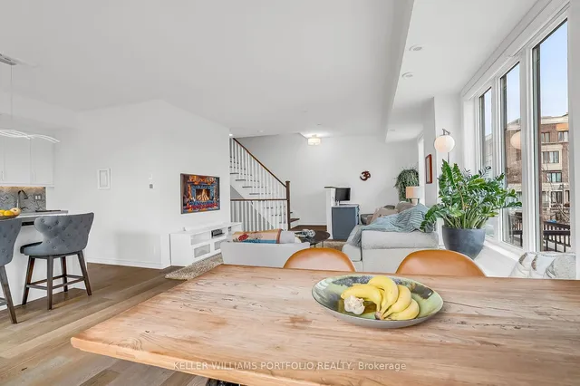 Additional property image - 70 Eastwood Park Gdns Unit 21