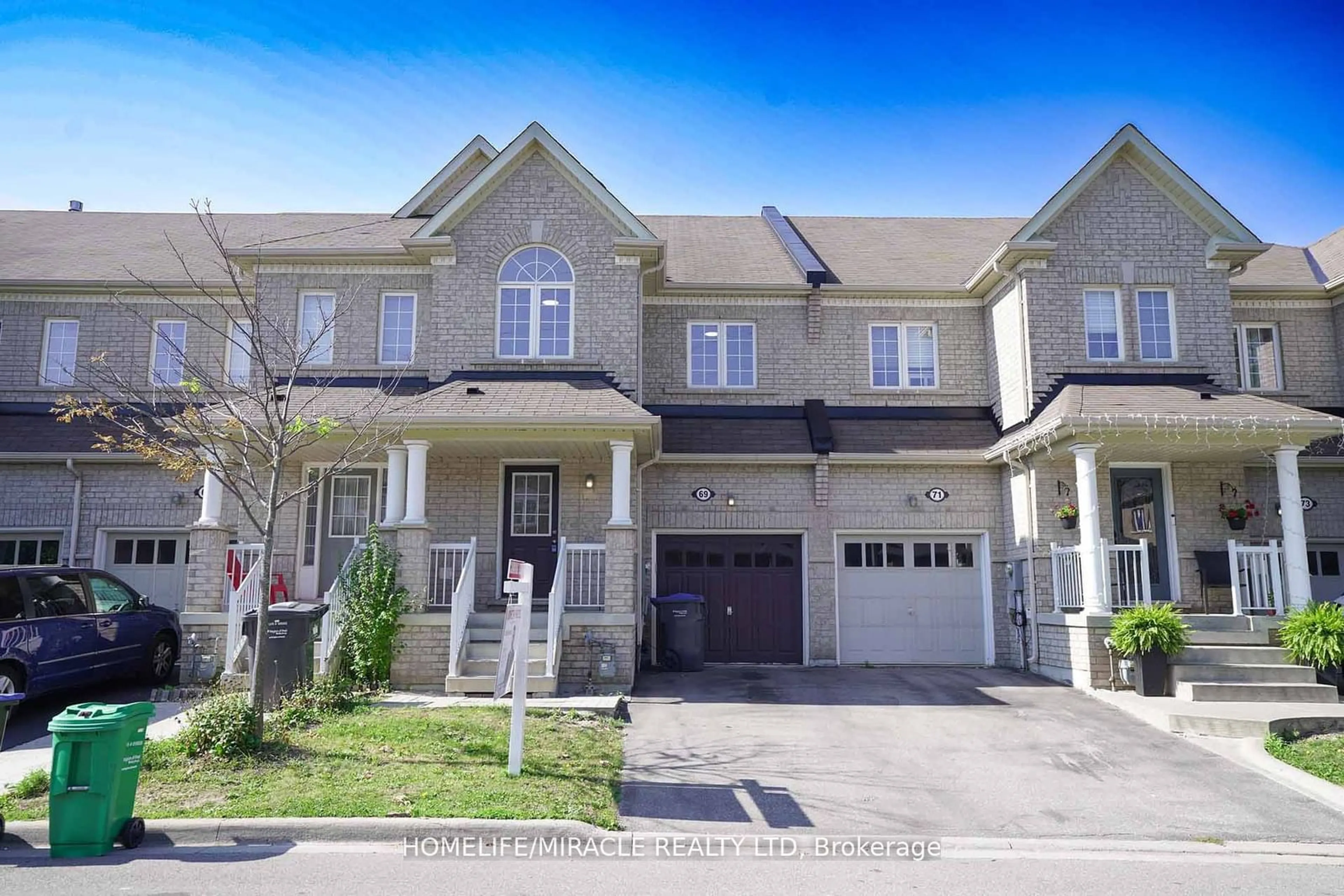 Home with brick exterior material, street for 69 Teal Crest Circ, Brampton Ontario L6X 2Z4