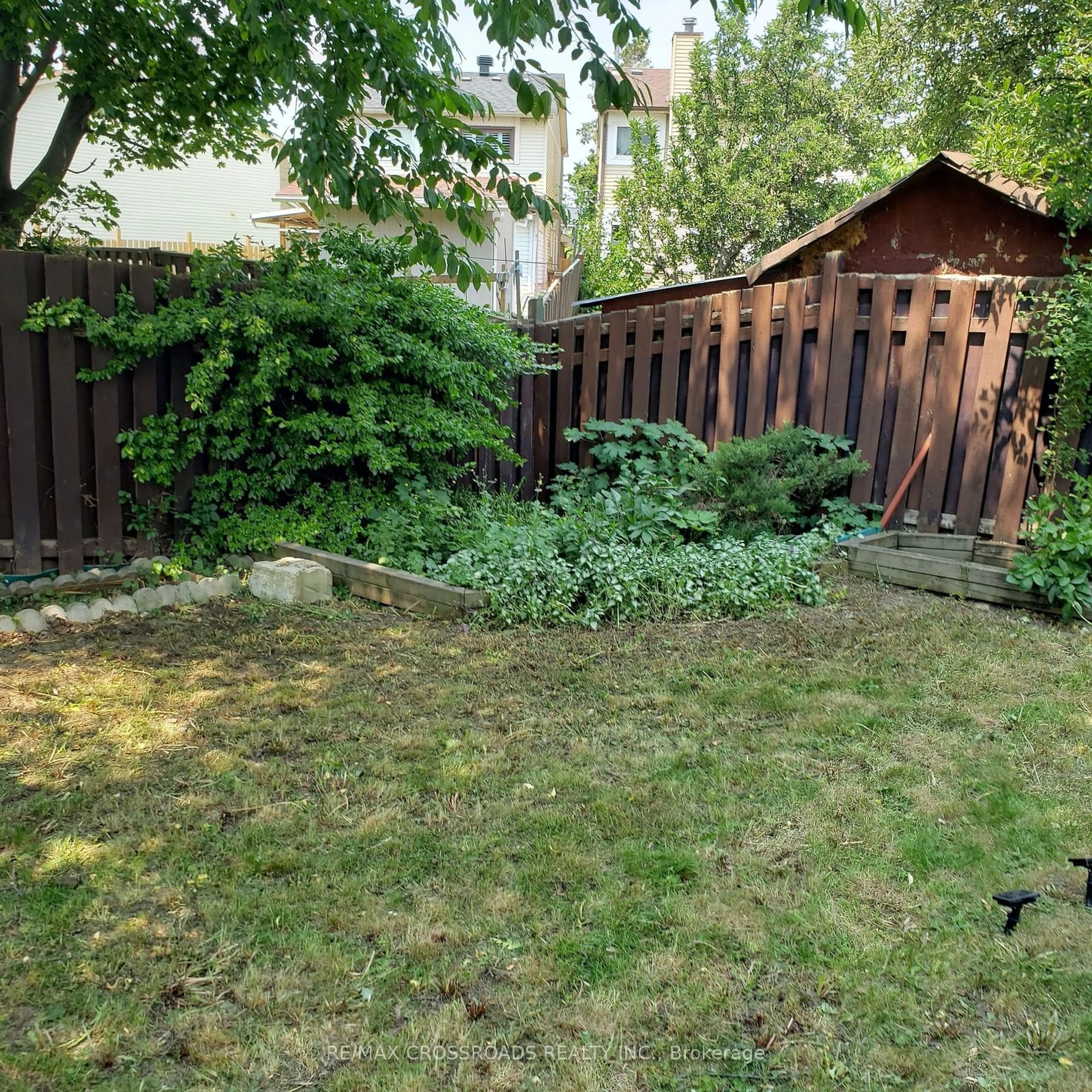 Shed for 32 Briarwood Ave, Toronto Ontario M9W 6G7