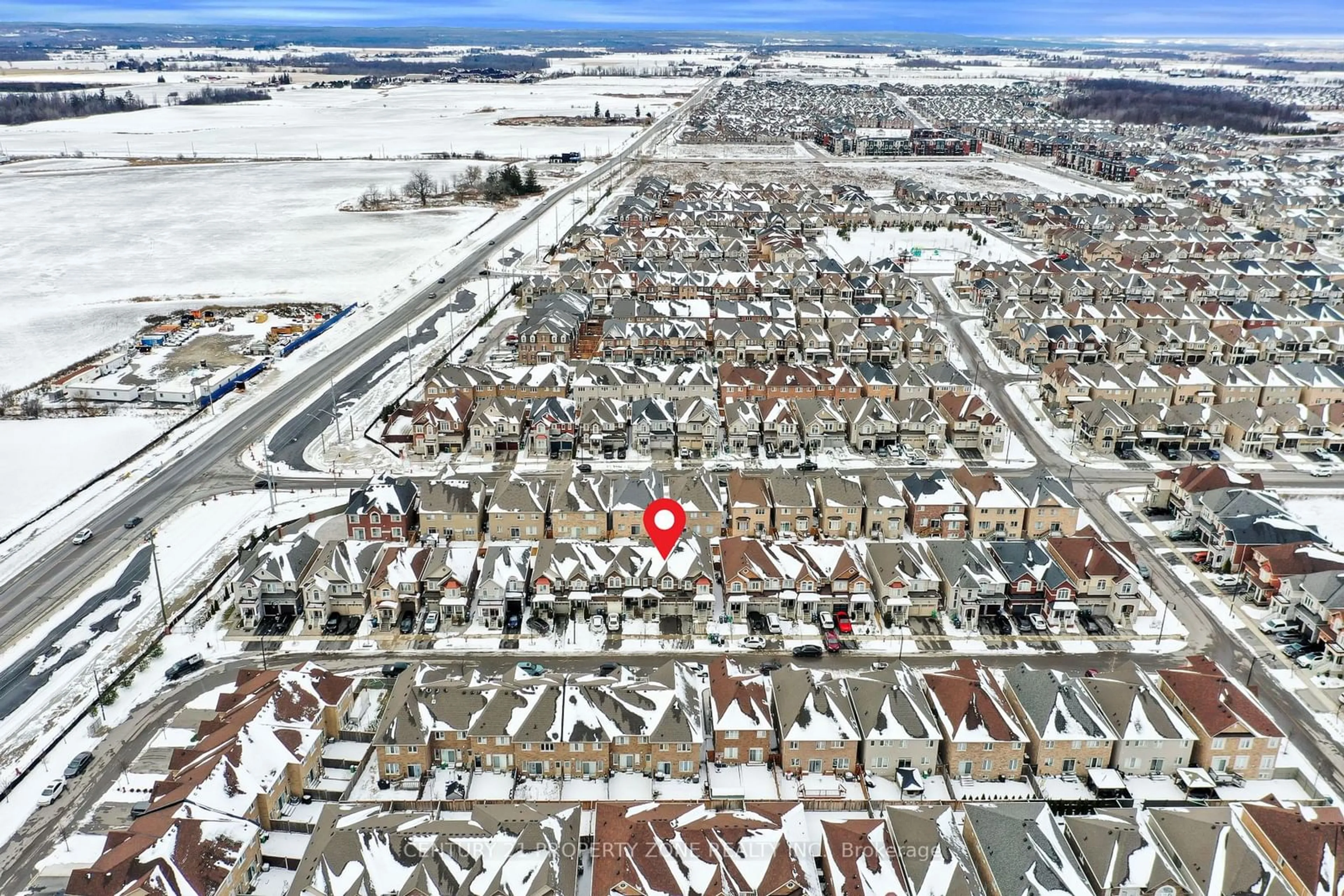 A pic from outside/outdoor area/front of a property/back of a property/a pic from drone, street for 68 Ivor Cres, Brampton Ontario L7A 4L7