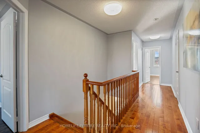 Additional property image - 652 Twain Ave