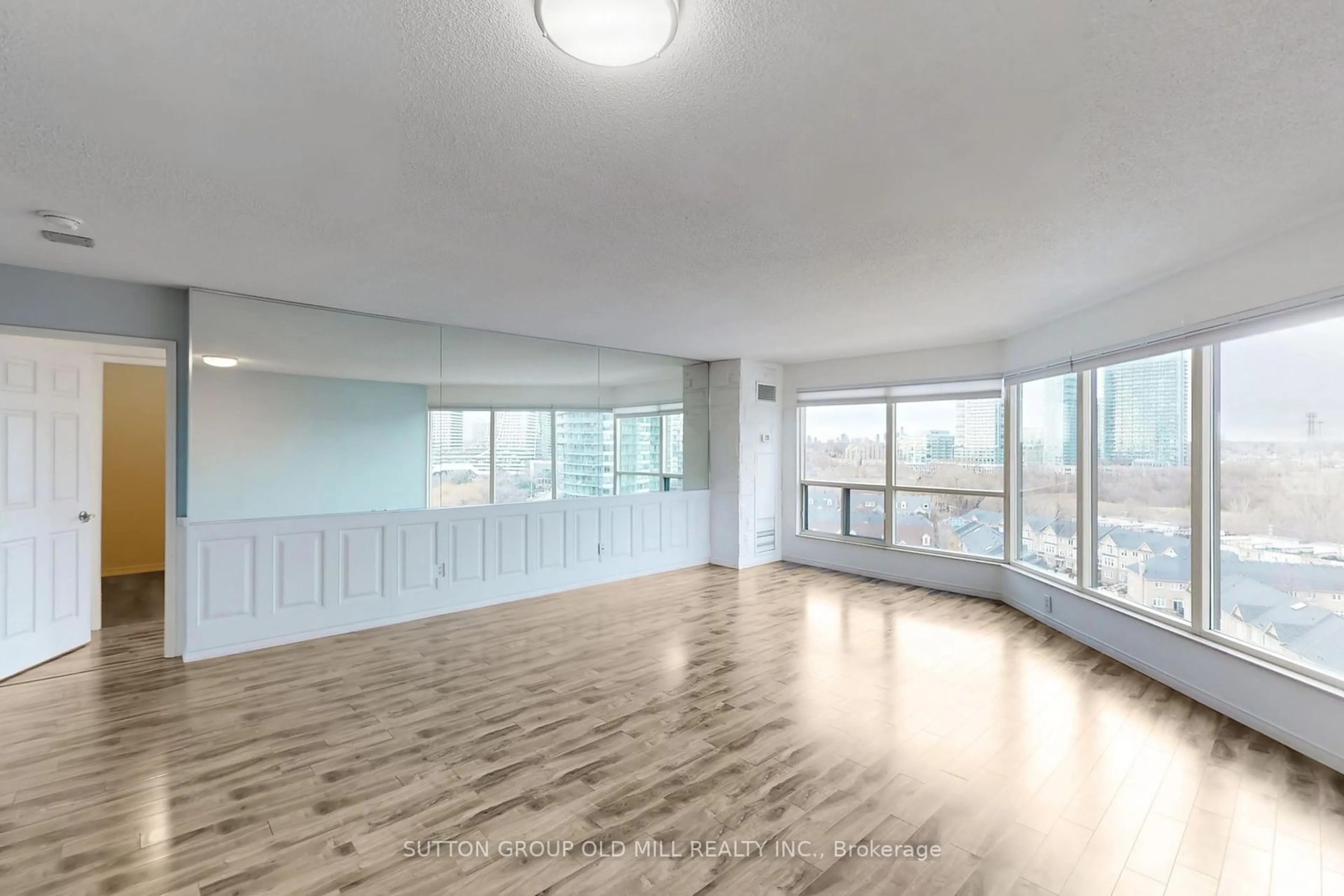 A pic of a room for 2269 Lake Shore Blvd #1402, Toronto Ontario M8V 3X6