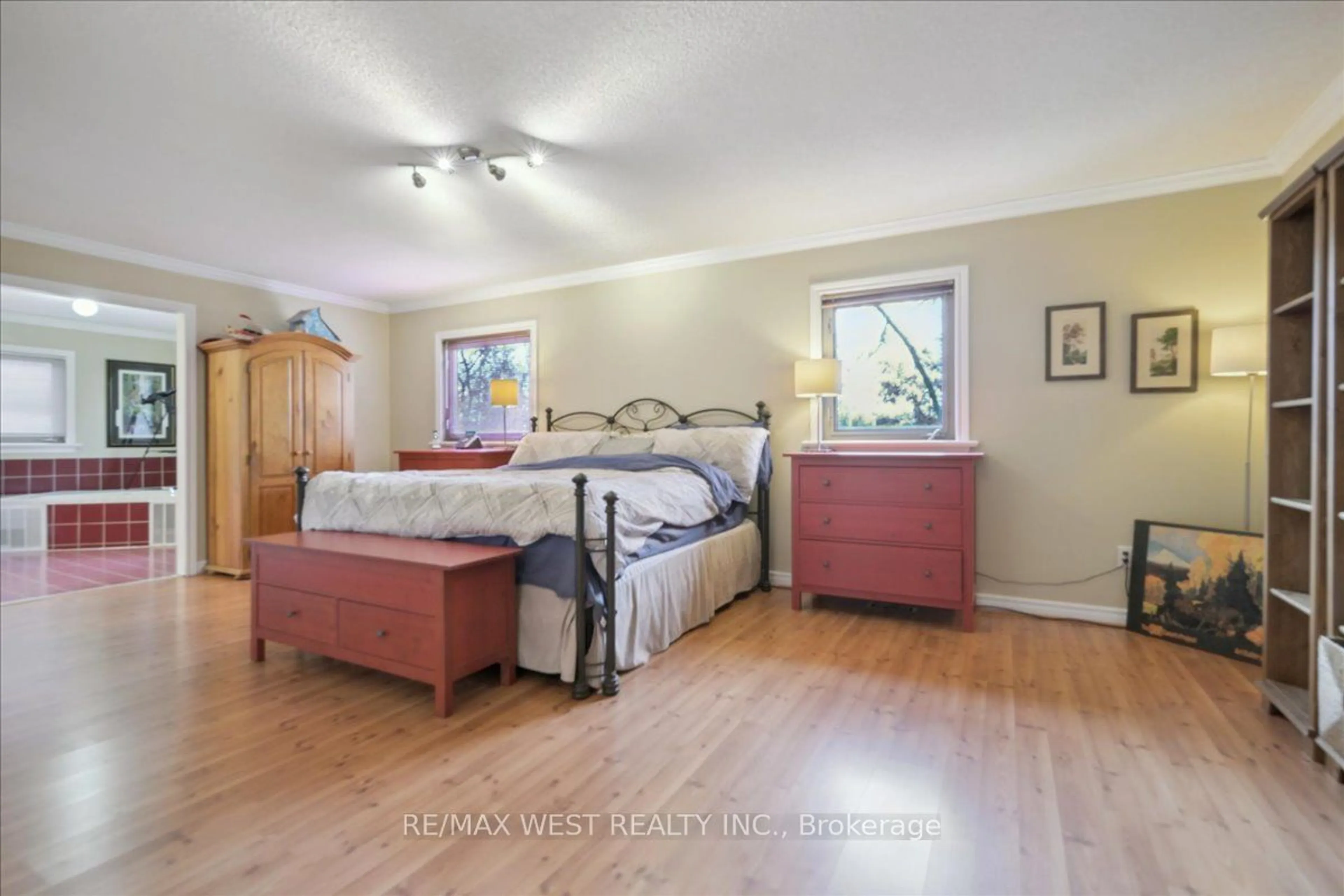 Bedroom with bed, wood/laminate floor for 391 March Cres, Oakville Ontario L6H 5X7