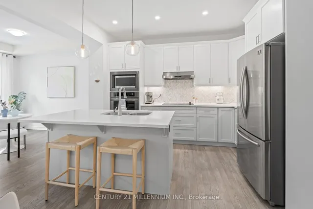 Additional property image - 898 Magnolia Terr