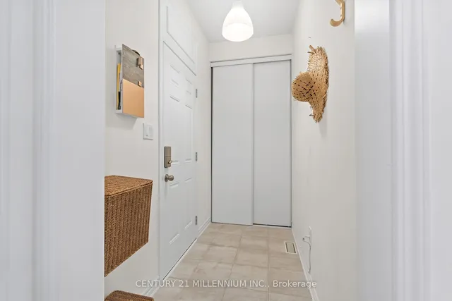 Additional property image - 898 Magnolia Terr